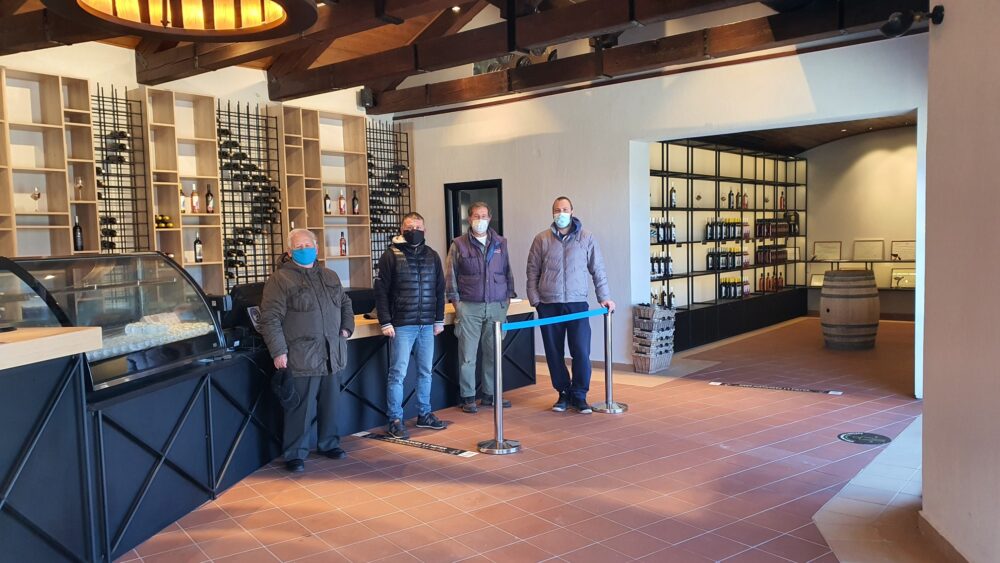 Περιοδεία Τραυλού στα Ομαλά  Στο πλευρό του ο Ματιάτος [εικόνα]