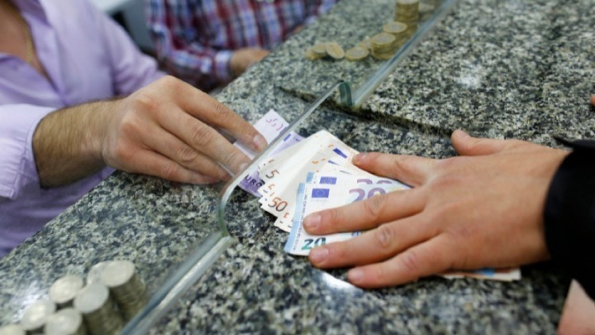 Συντάξεις Φεβρουαρίου: Τη Δευτέρα ξεκινούν οι πληρωμές