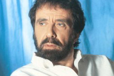 Εφυγε στα 81 ο τραγουδιστής της «Αννούλας του Χιονιά»