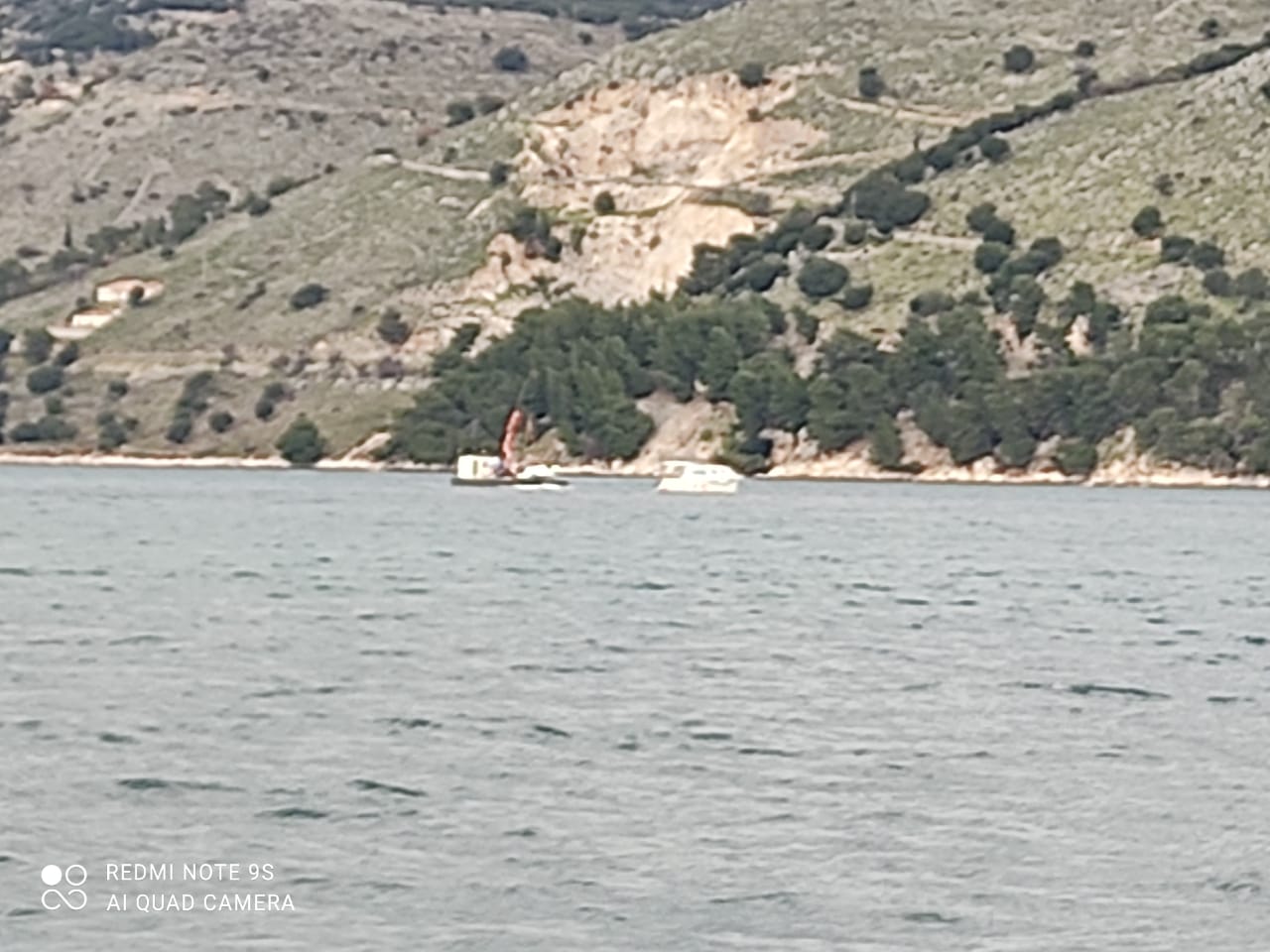 Έκτακτο: Πτώση ΙΧ στη θάλασσα στην περιοχή του Αγίου Κωνσταντίνου