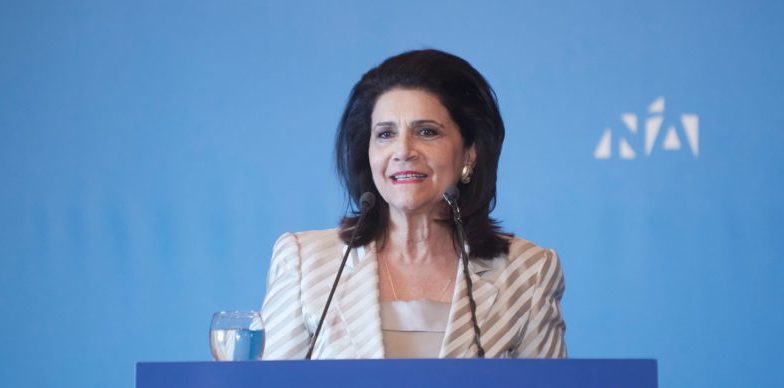 Ρόδη Κράτσα: «Η Περιφέρεια Ιονίων Νήσων από την πρώτη στιγμή ανταποκρίνεται στις έκτακτες ανάγκες των επιχειρηματιών λόγω της πανδημίας»