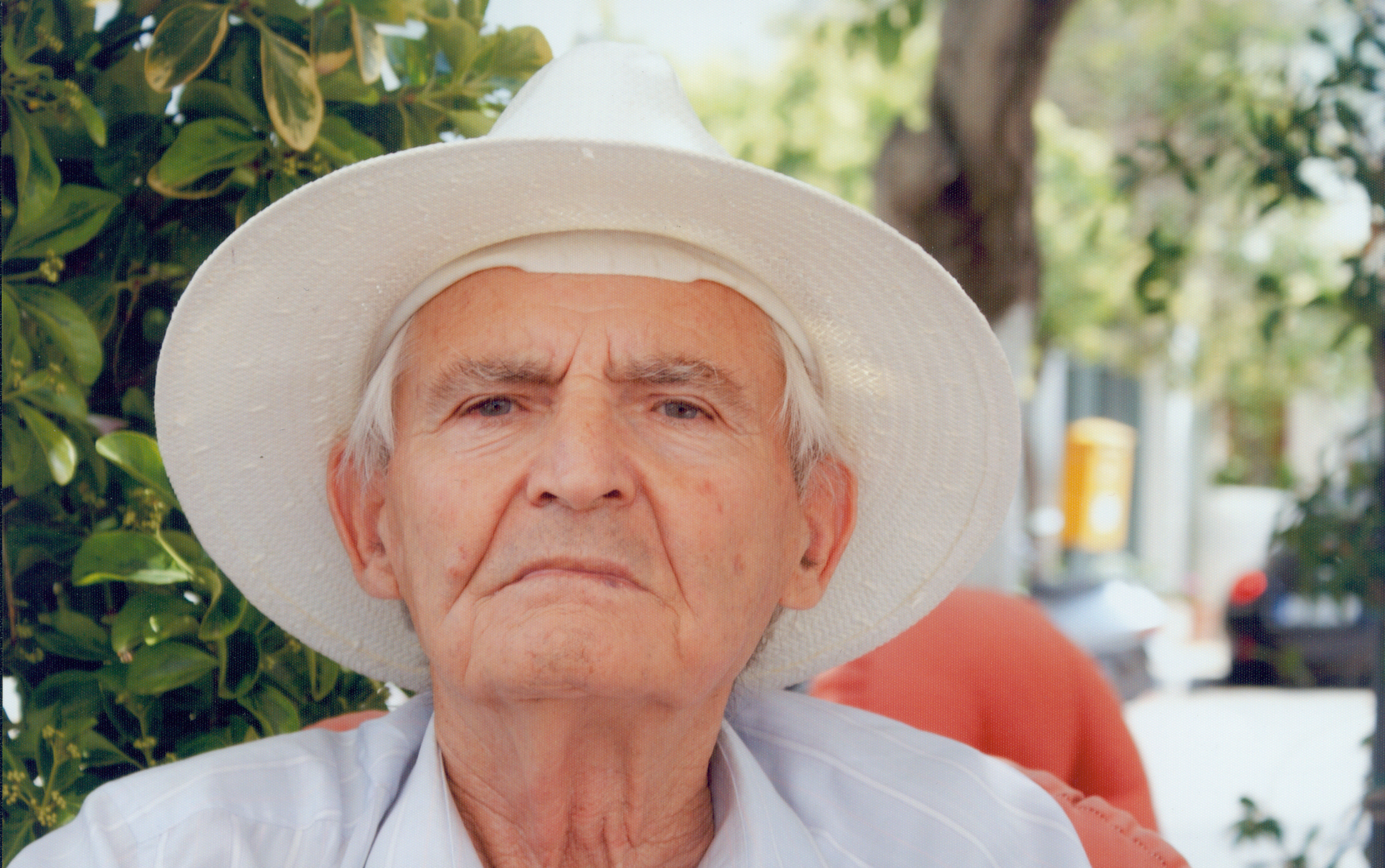 Σπύρο, βάρτσους και τον Καζαμία …να τους ξεκάμεις τελείως!