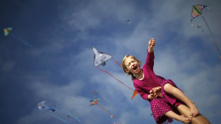 Η άγνωστη ιστορία και ο συμβολισμός του χαρταετού: Η τύχη και η ανάταση