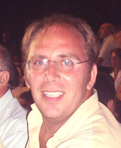 Ο Νίκος του έχει γίνει έμμονη ιδέα!