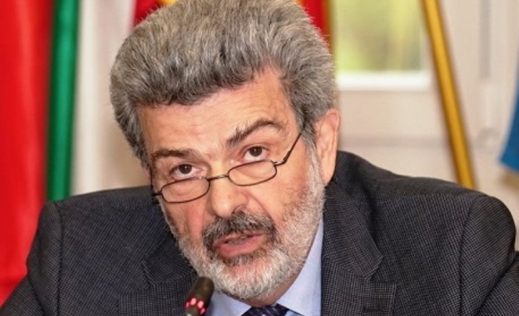 Καθηγητής Μαραβέγιας στον Alpha 98,9 για οικονομία: Το 2022 βλέπω πλήρη ομαλοποίηση