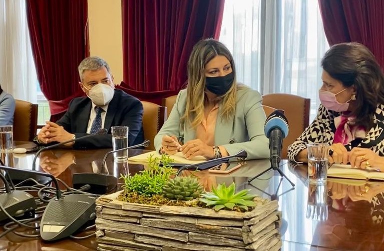 Συναντήσεις της Υφυπουργού Τουρισμού Σοφίας Ζαχαράκη κατά την επίσκεψη της σe Ιθάκη και Κεφαλονιά