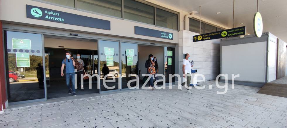 Έφτασαν οι πρώτοι τουρίστες στη Ζάκυνθο – Ήρθαν από τη Ζυρίχη της Ελβετίας