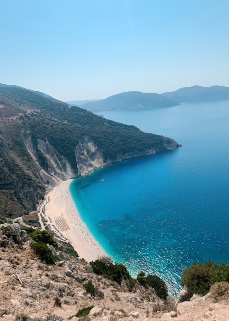 Στην Κεφαλονιά βρέθηκε η γνωστή Blogger Δάφνη Νεοφύτου -Πόσταρε μαγικές εικόνες απο το νησί στο Instagram