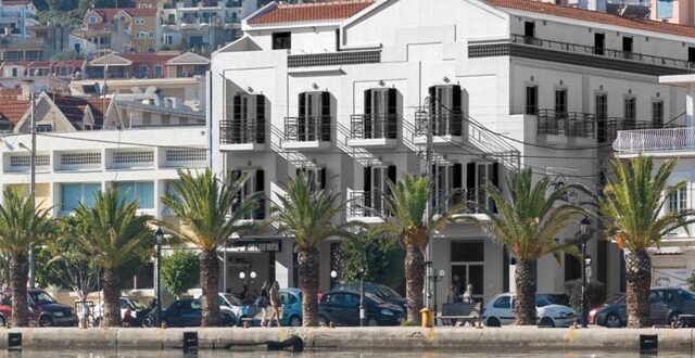 Το Kefalonia Grand Hotel άνοιξε τις πόρτες του