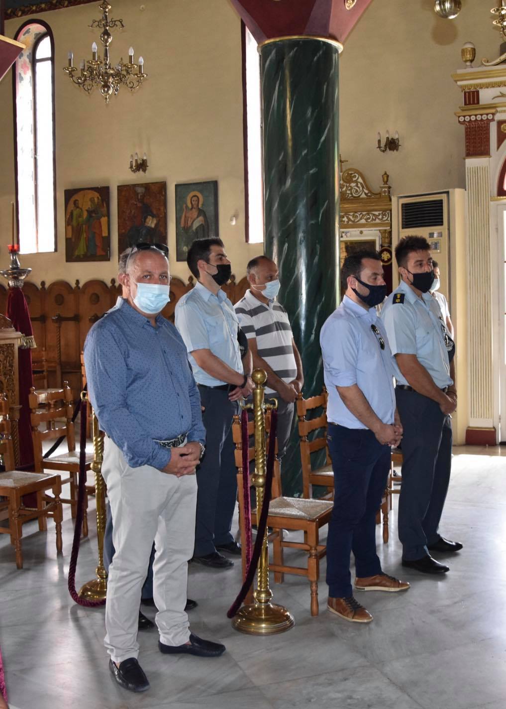 Δοξολογία υπέρ των Αποστράτων Αστυνομικών στη Μητρόπολη [εικόνες]