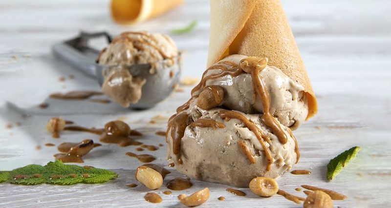 Vegan παγωτό με 2 υλικά από τον Άκη Πετρετζίκη