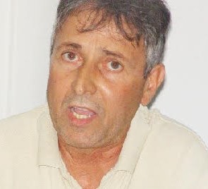 Η Κίνηση Πολιτών «Φάρος» κάνει τον Θεόφιλο …«με τα τελατίνια»!..