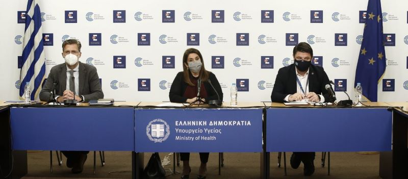 Lockdown μόνο για ανεμβολίαστους: Ποιο είναι το σχέδιο της κυβέρνησης για να πιέσει τους πολίτες να εμβολιαστούν