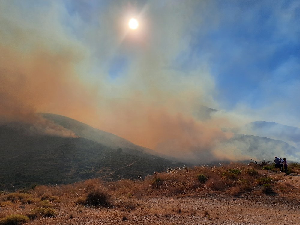 Μεγάλη πυρκαγιά στην Κεφαλονιά Συνεχής Ενημέρωση