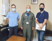ΔΙΠΛΑ ΣΤΟΥΣ ΠΛΗΓΕΝΤΕΣ & ΣΕ ΑΥΤΟΥΣ ΠΟΥ ΣΤΕΚΟΝΤΑΙ ΣΤΗ ΠΡΩΤΗ ΓΡΑΜΜΗ