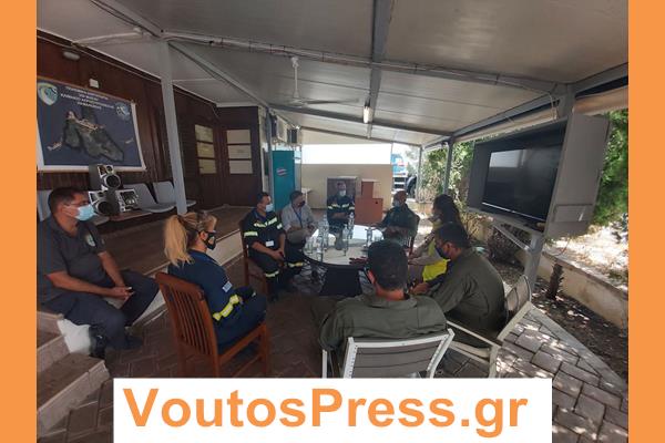 Επίσκεψη Συμπαράστασης και Στήριξης από Αντιπεριφερειαρχη Κεφαλληνίας και Διοικητή Πυροσβεστικης στην Βάση PZL στο Αεροδρόμιο Κεφαλληνίας Αννα Πολλατου