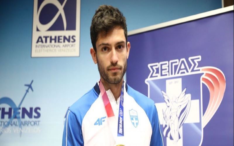 Μίλτος Τεντόγλου: Αποθεώθηκε στο αεροδρόμιο Ελευθέριος Βενιζέλος Τι δήλωσε