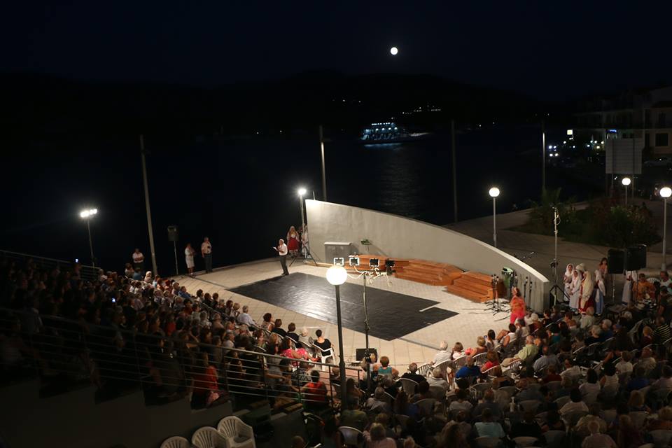 Ο μεγάλος Κεφαλονίτης διανοητής Παναγής Σιμωτάς παρουσιάζει τα δύο νέα του βιβλία στο Μπαστούνι