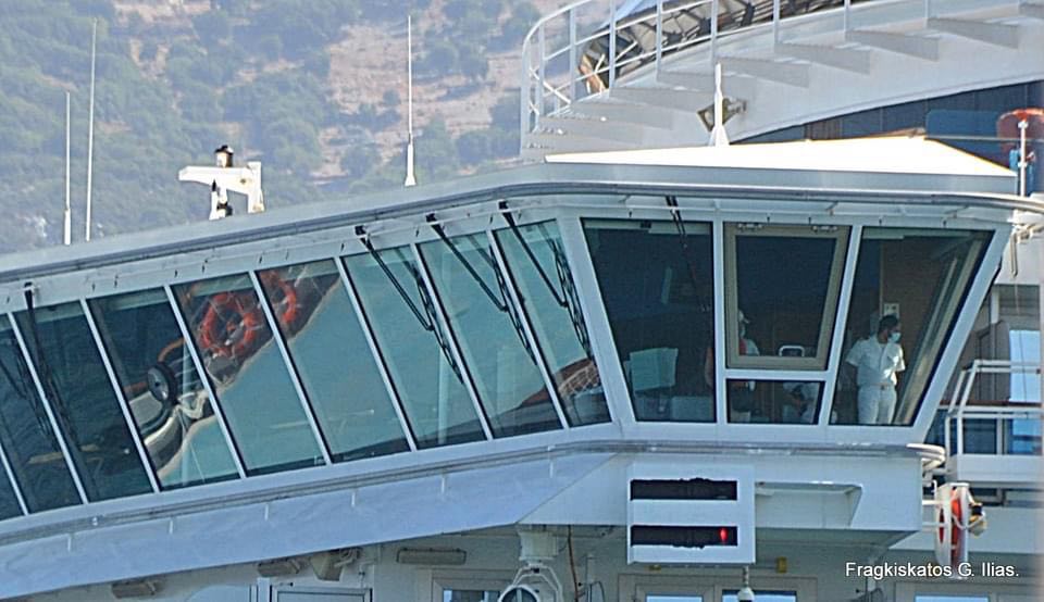 Το Costa Luminosa εκτάκτως στο Αργοστόλι [εικόνες]