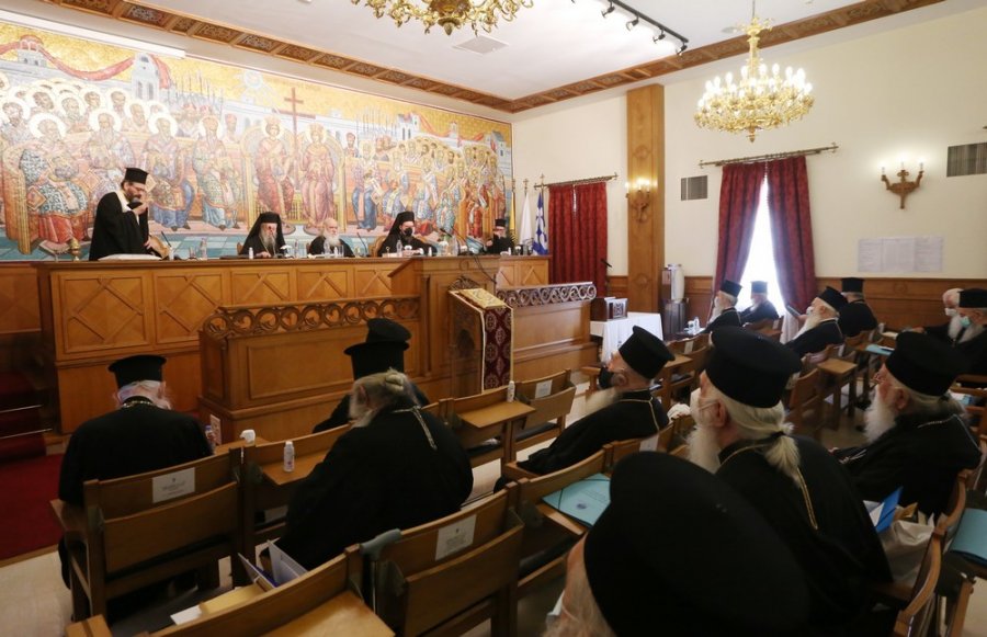 Εκλογή πέντε Μητροπολιτών: «Παιχνίδια Εξουσίας» μεταξύ Αρχιεπισκόπου και των Μεσσηνίας και Καισαριανής