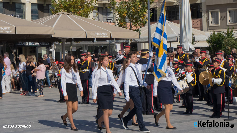 Επιστροφή με παρέλαση ο εορτασμός της 28ης Οκτωβρίου στο Αργοστόλι