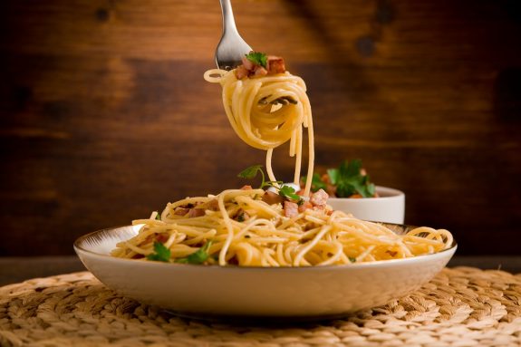 5 «ιταλικά» πιάτα που στην Ιταλία δεν τρώνε ποτέ
