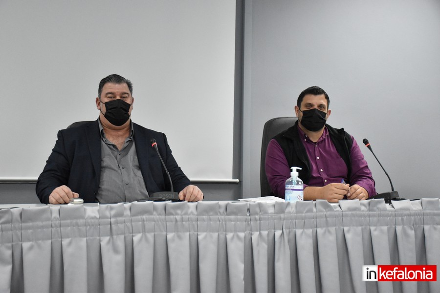 Κορονοϊός: Λουκάκης – Σιμωτάς για τα νέα μέτρα –