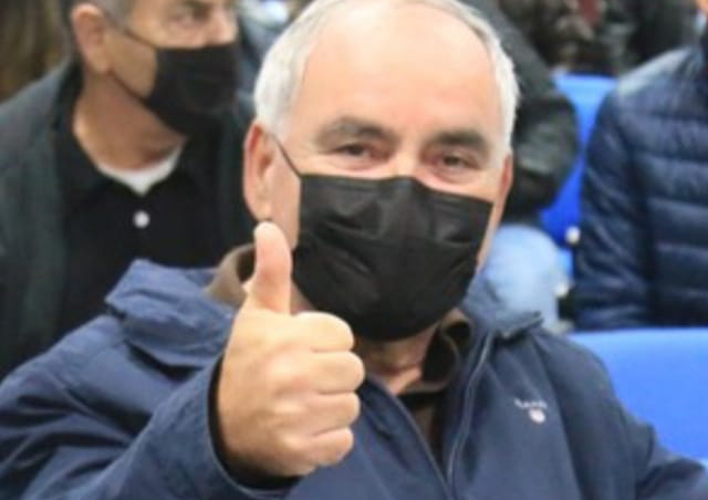 Αφήστε τις «εξυπναδούλες» και εμβολιαστείτε!