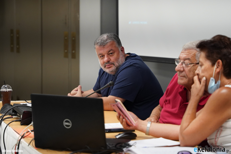 Γιατί ο Δήμαρχος Αργοστολίου δεν δημοσιεύει τις συμβάσεις του “Αντώνης Τρίτσης”; Τι φοβάται; Είναι όντως υψηλά τα επιτόκια των δανείων;