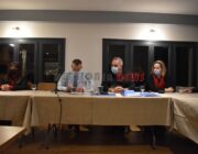 Σκληρή κριτική προς τον Δήμαρχο, αλλά και καινούργια πρόσωπα.