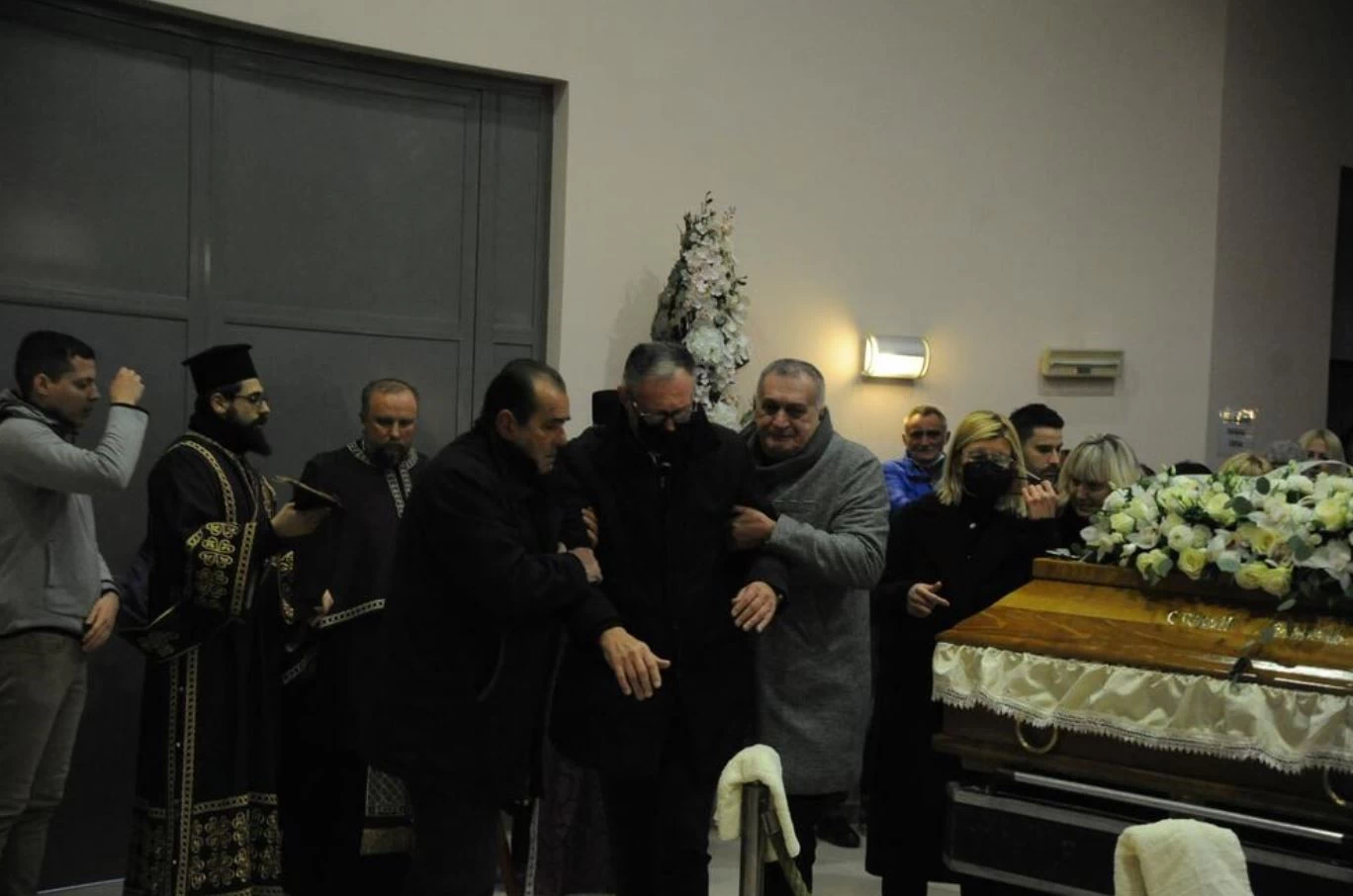 Κηδεία Γέλοβατς