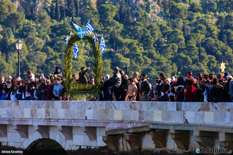 Κανονικά ο εορτασμός των Θεοφανείων σε όλη την Ελλάδα
