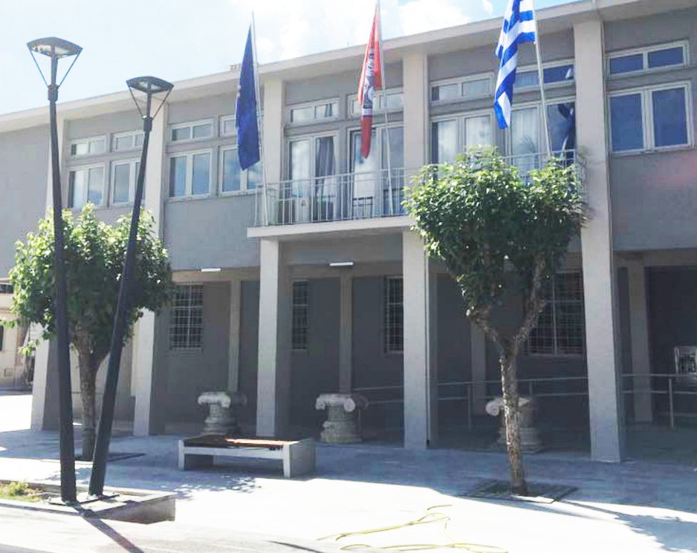 «Mπουναμάδες και βαφτιστήρια»