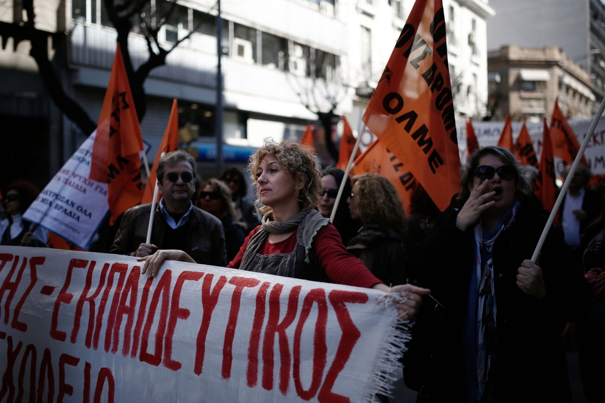 ΟΛΜΕ: Επιτελικό μπάχαλο, αναλγησία και ανικανότητα του ΥΠΑΙΘ!