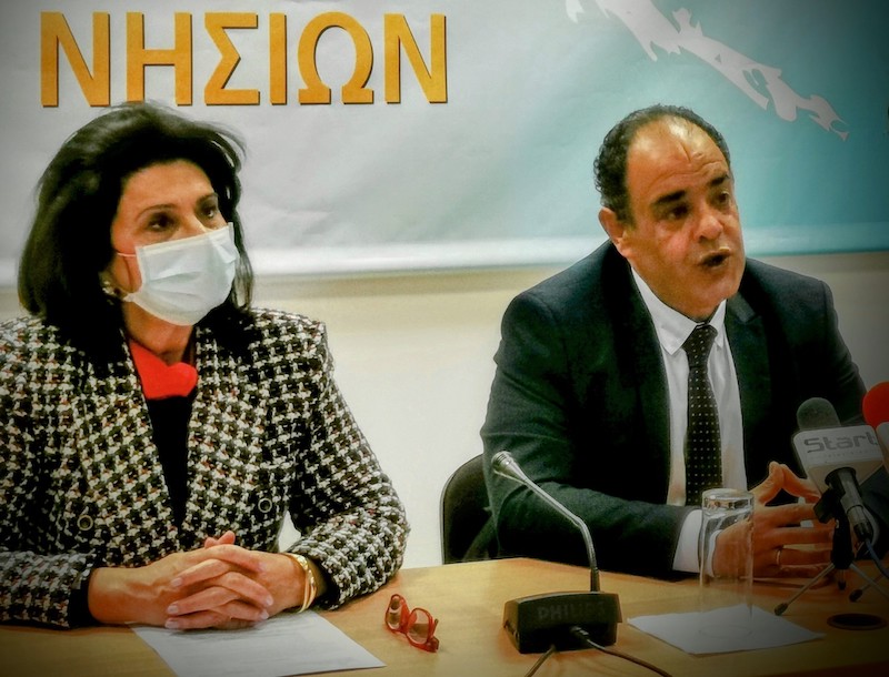 Παρέμβαση του συμβολαιογράφου Ιθάκης Παναγή Μαρούλη: Κα Περιφερειάρχη τι θα γίνει με τις αποζημιώσεις του “Μπάλου” στην Ιθάκη;