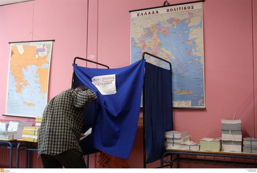 Εκλογές: «Καρδιοχτύπια» στα κόμματα για τις διπλές κάλπες -Η απλή αναλογική και οι συσχετισμοί