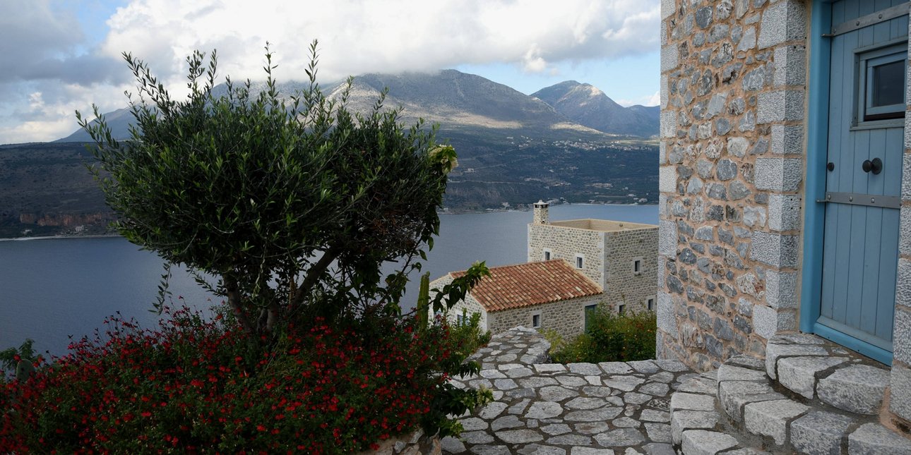Μεγάλοι Tour Operators ανακοίνωσαν διπλασιασμό των ταξιδιωτών για το καλοκαίρι στην Ελλάδα
