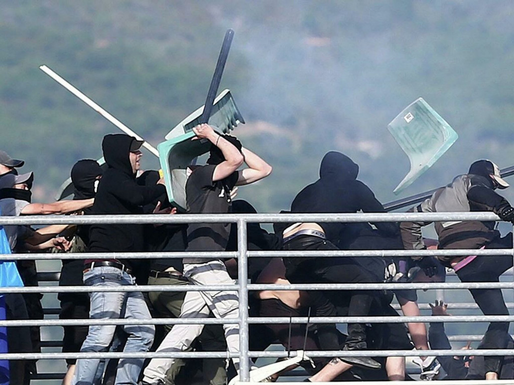 Μέτρα για την οπαδική βία: Οι ανακοινώσεις της κυβέρνησης για τις νομοθετικές πρωτοβουλίες