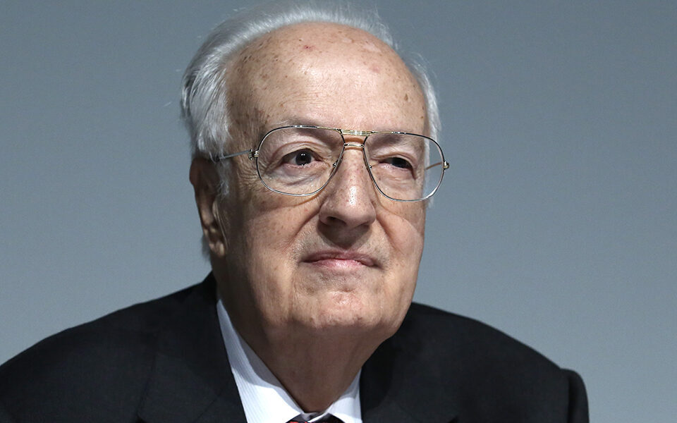 Πέθανε ο πρώην Πρόεδρος της Δημοκρατίας Χρήστος Σαρτζετάκης