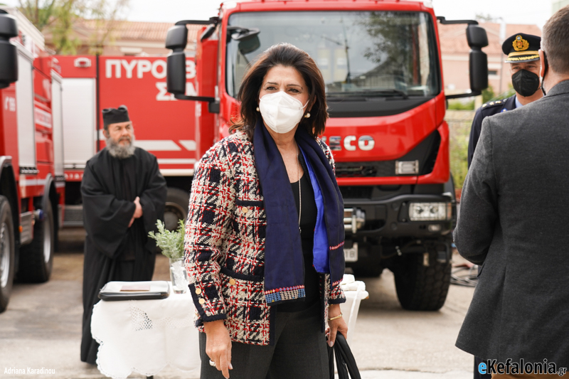 Στη λαϊκή αγορά στο Αργοστόλι η Ρόδη Κράτσα [εικόνα]