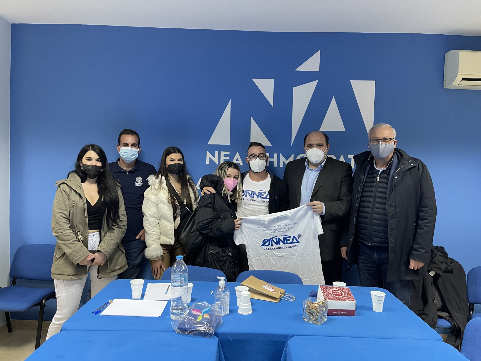 Tι συνέβη στη συνεδρίαση της τοπική ΝΔ (ΔΕΕΠ) με τα στελέχη από το Μαξίμου [εικόνες]