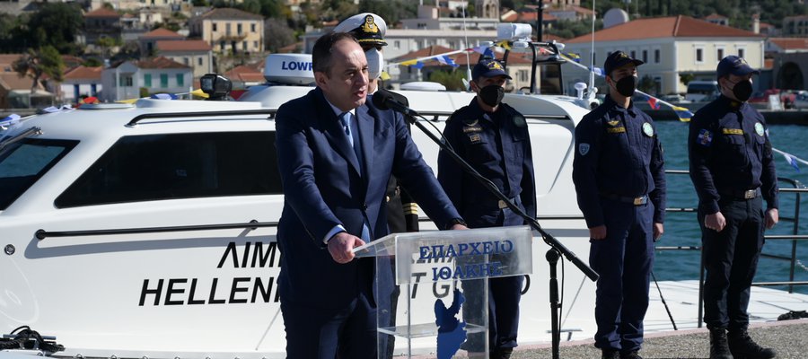 Το 4ο από τα 15 νέα περιπολικά σκάφη με σύγχρονο ιατρικό εξοπλισμό παρέδωσε στην Ιθάκη ο ΥΝΑΝΠ Γιάννης Πλακιωτάκης￼