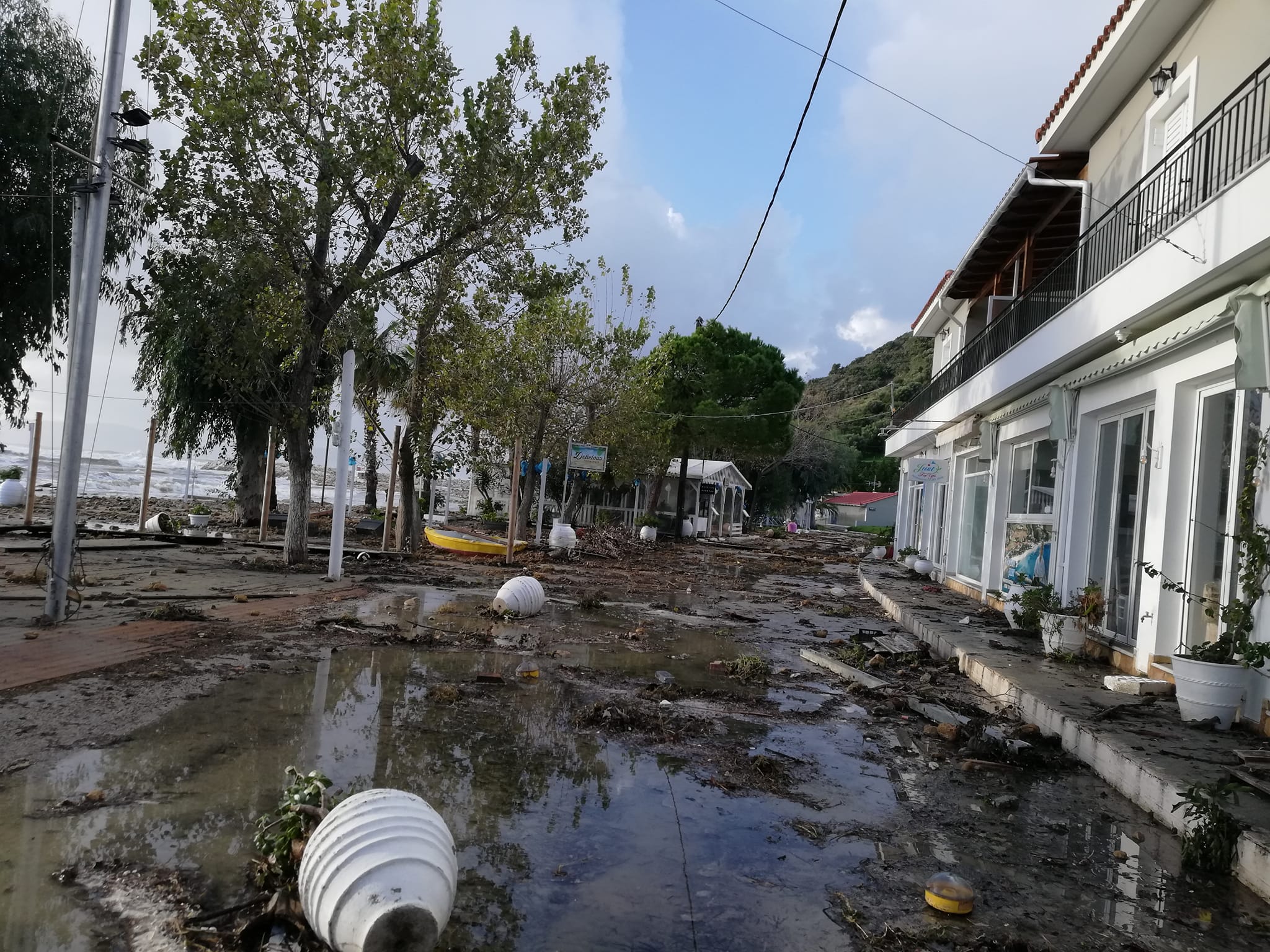 ΛΑ.ΣΥ.: Ο εμπαιγμός με τις αποζημιώσεις απο ΙΑΝΟ και ΜΠΑΛΛΟ συνεχίζεται