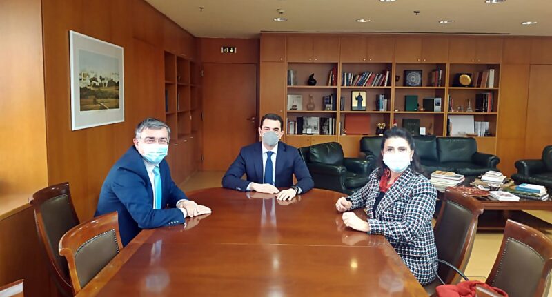 Στο υπουργείο Περιβάλλοντος η Κράτσα: Συνάντηση ενημέρωσης για την πορεία διαχείρισης των απορριμμάτων στα Ιόνια Νησιά