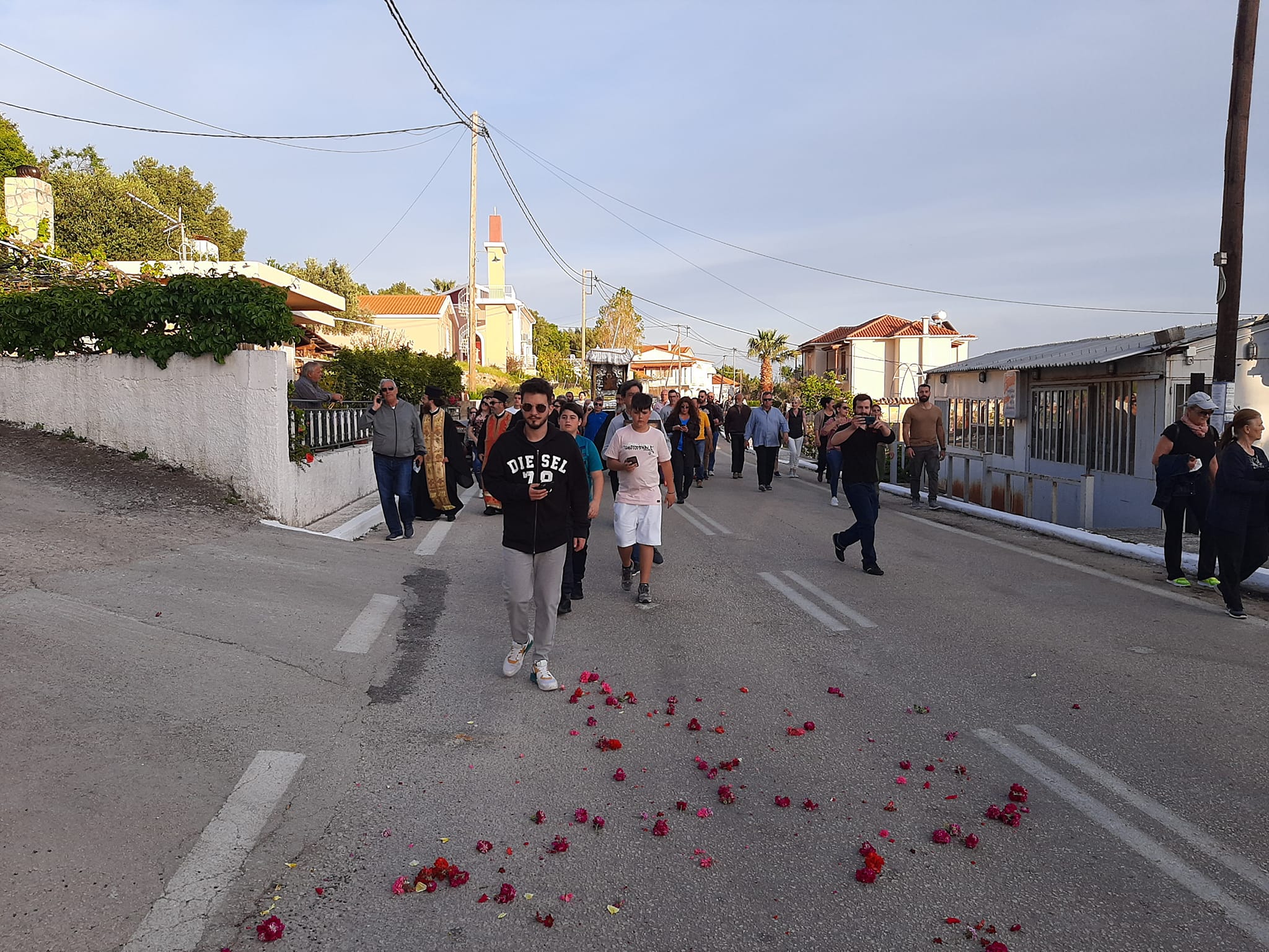 Έφτασε η εικόνα της Παναγιάς από τα Σίσσια στα Βλαχάτα [εικόνες]