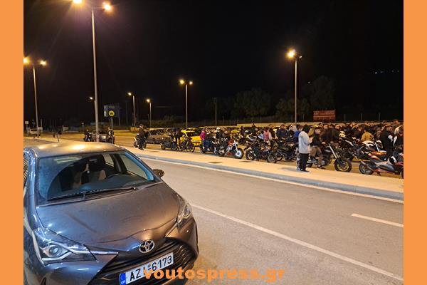 Φέτος ήλθε το Αγιο Φως με καθυστέρηση 7ωρων με προσγείωση του Αεροπλάνου στης 12.45 π.μ