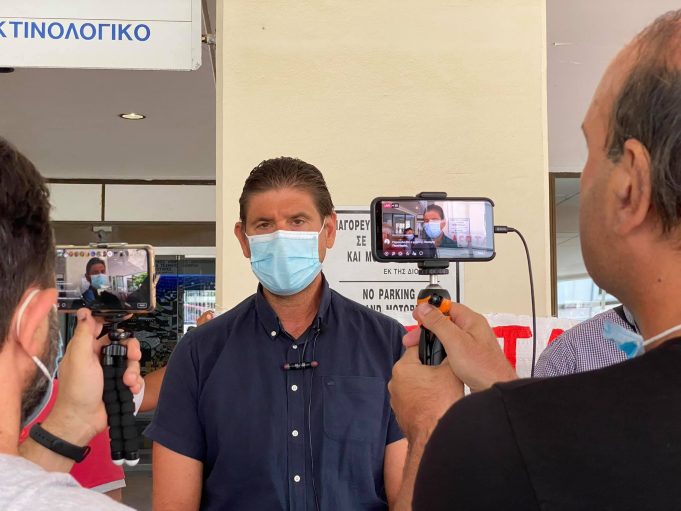 Γιάννης Φισφής: «Λυπάμαι ειλικρινά όμως που ένας ακόμη καλός συνάδελφος φεύγει…»