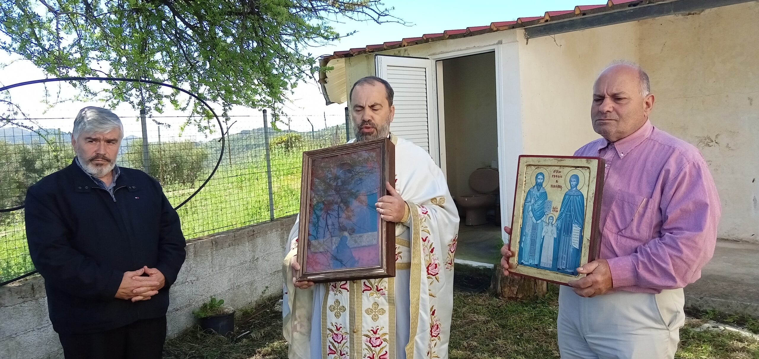 Της Διακαινησίμου στο εκκλησάκι της Λογοθέτησας στο Καπανδρίτι [εικόνες]