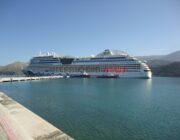 Το πρώτο κρουαζιερόπλοιο στο Αργοστόλι είναι γεγονός…..