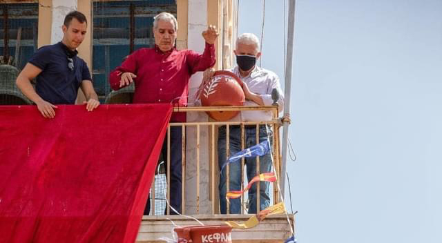 Βαγγ. Μαζαράκης: Πάσχα στην Κεφαλονιά …όπως παλιά!